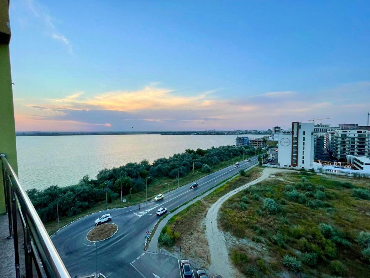 Aqua Vista Nuba - Vedere Top La Mare Si Lac - Apartament 2 Camere Summerland - Mamaia Mamaja Zewnętrze zdjęcie