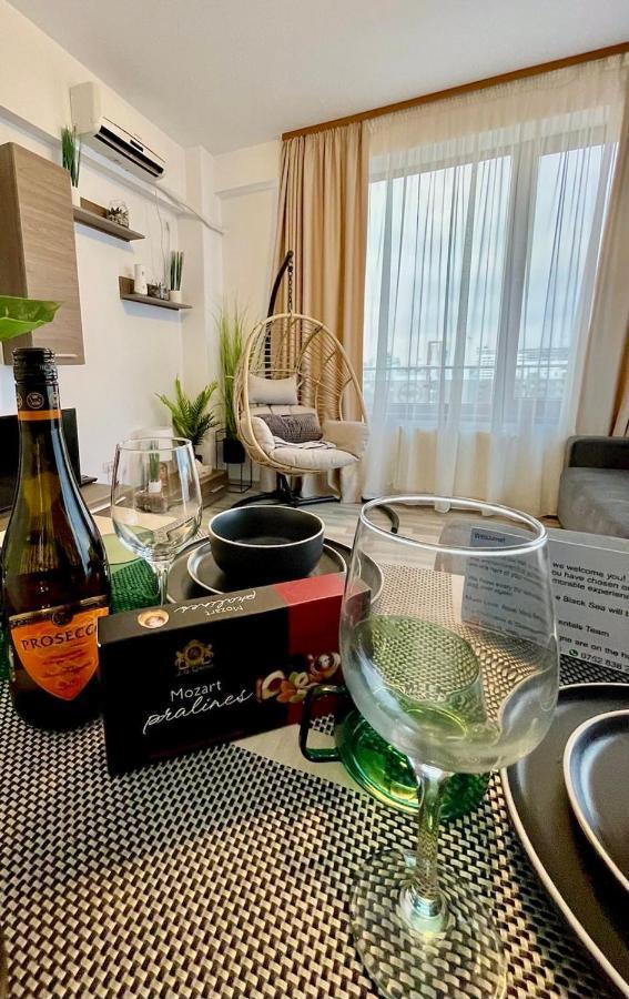 Aqua Vista Nuba - Vedere Top La Mare Si Lac - Apartament 2 Camere Summerland - Mamaia Mamaja Zewnętrze zdjęcie