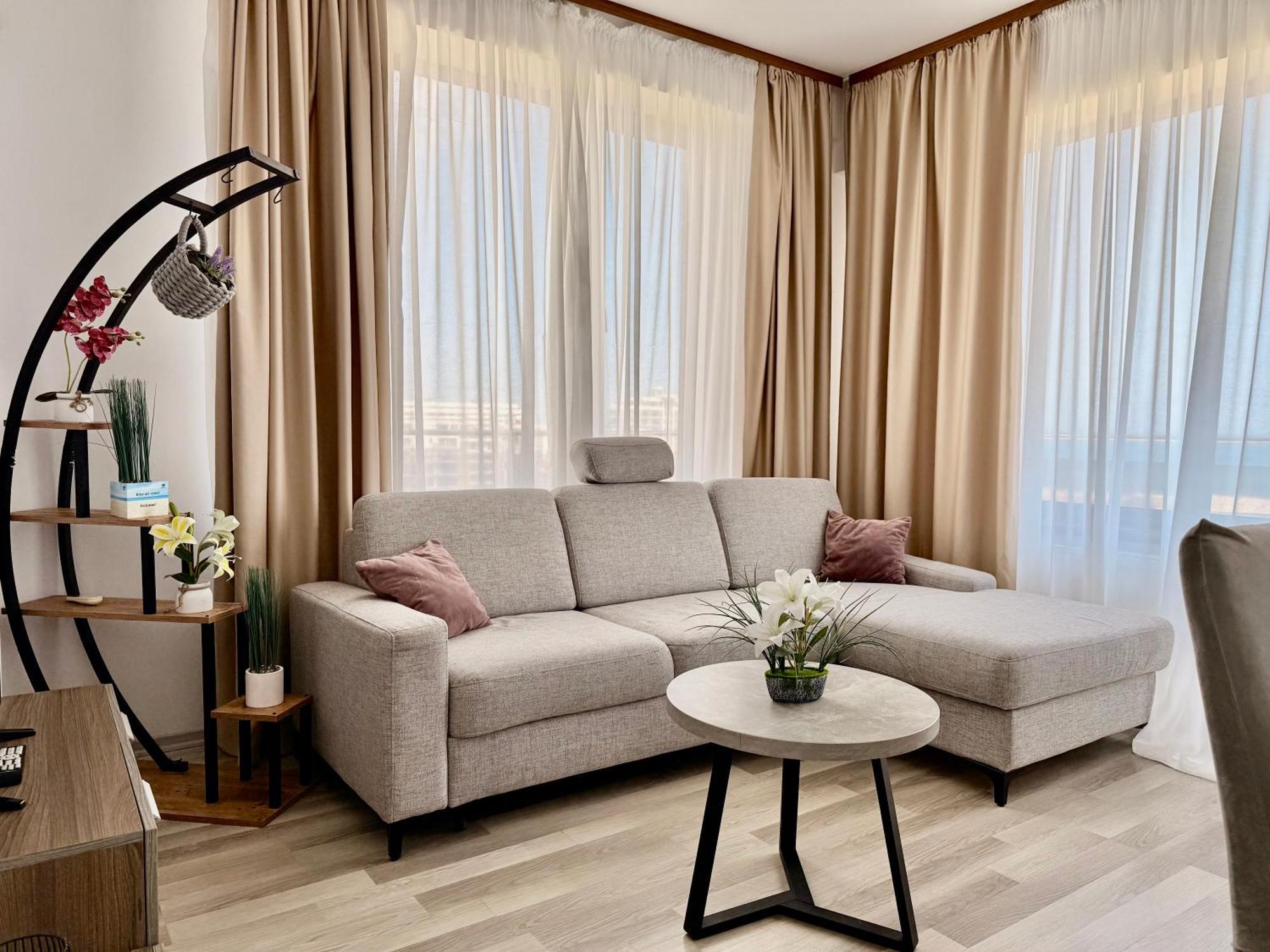 Aqua Vista Nuba - Vedere Top La Mare Si Lac - Apartament 2 Camere Summerland - Mamaia Mamaja Zewnętrze zdjęcie